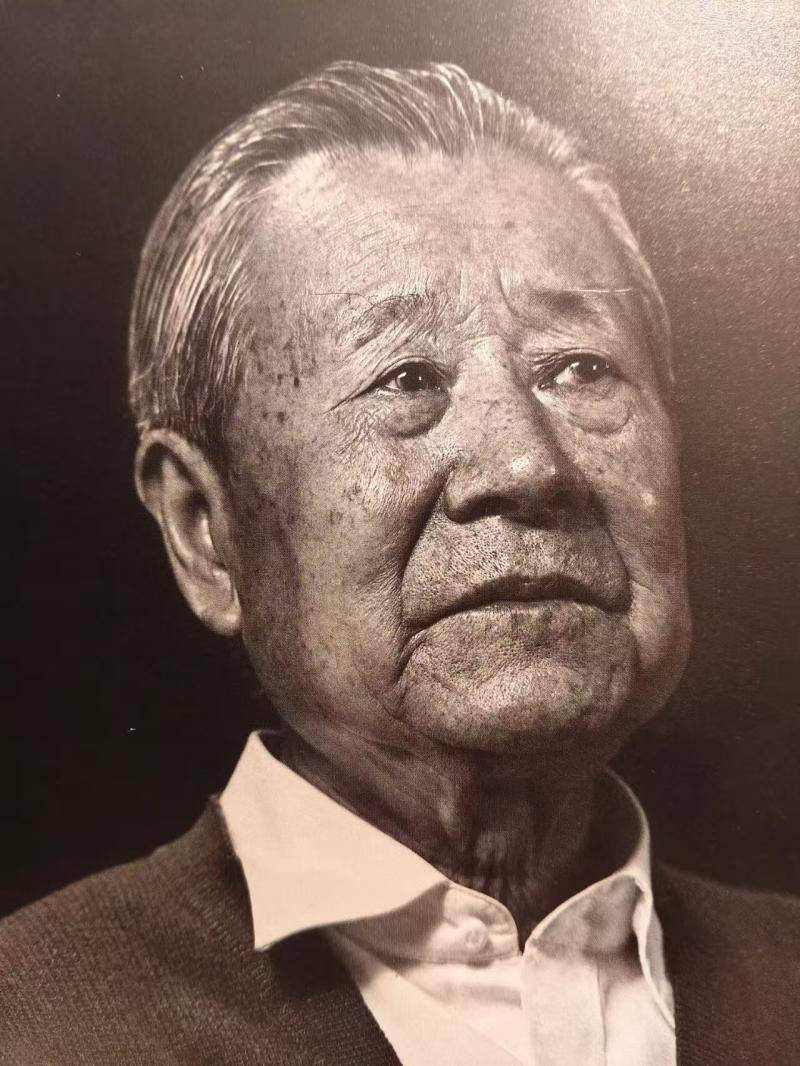 皇冠信用網代理申条件_南京大屠杀幸存者唐复龙离世 其父曾因手上有老茧被日军杀害